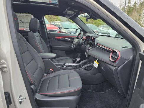 New 2026 Chevrolet TrailBlazer RS w/ Convenience Package image 31