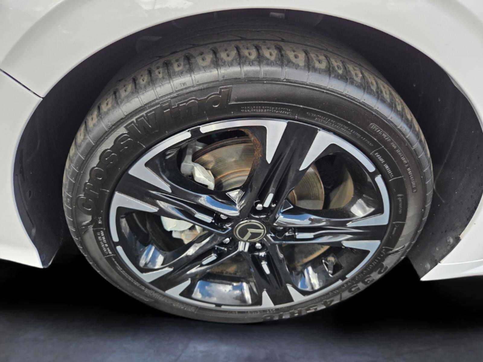 Used 2023 Kia K5 GT-Line FWD image 9