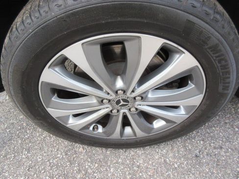 Used 2020 Mercedes-Benz GLE 450 4MATIC image 12