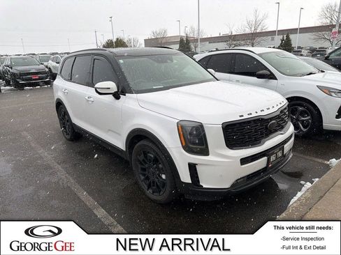 Used 2021 Kia Telluride SX w/ SX Prestige Package AWD/4WD image 1