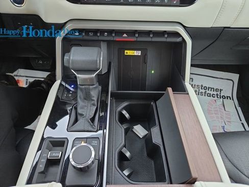 Used 2023 Toyota Tundra Capstone image 32