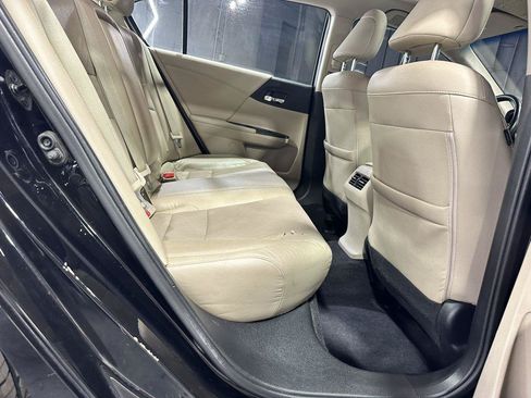 Used 2015 Honda Accord Touring image 36
