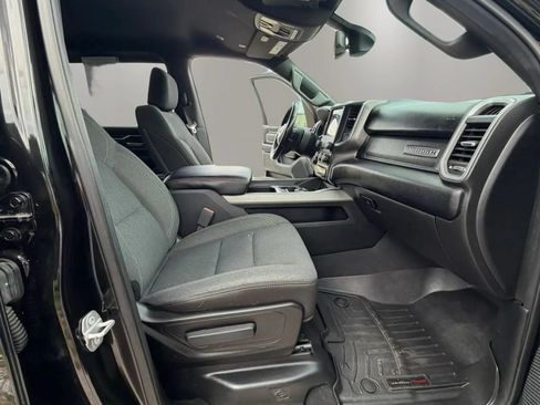Used 2019 RAM 1500 Big Horn AWD/4WD image 10