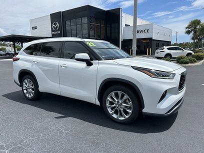 Used 2022 Toyota Highlander Limited