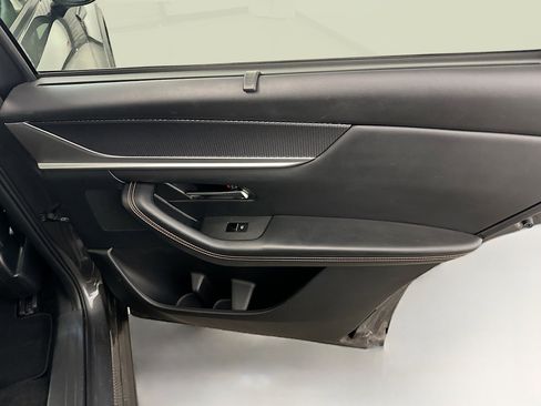 Used 2024 MAZDA CX-90 3.3 Turbo w/ Preferred Plus image 34