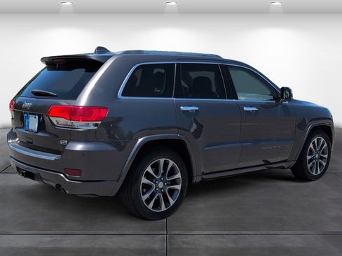 Used 2018 Jeep Grand Cherokee Overland AWD/4WD image 5
