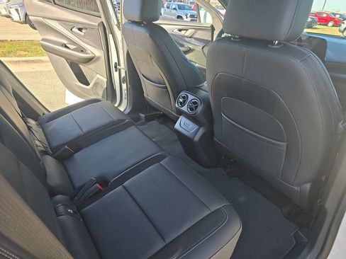 Used 2024 Chevrolet Blazer EV LT image 11