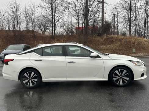 Used 2022 Nissan Altima 2.5 SL image 4