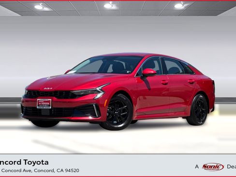 Used 2025 Kia K5 LXS FWD image 1