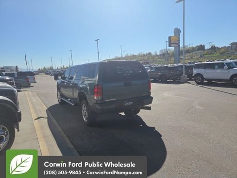 Used 2011 GMC Sierra 2500 Denali w/ LPO, Protection Package image 9