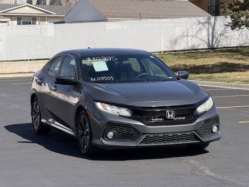 Used 2018 Honda Civic EX image 2