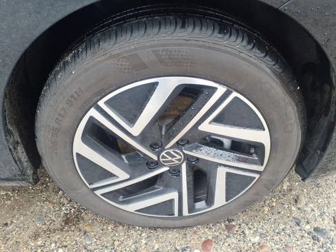 Used 2024 Volkswagen Jetta SEL image 8