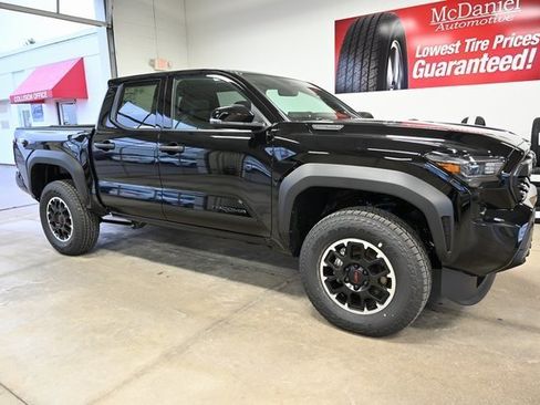 New 2026 Toyota Tacoma TRD Off-Road image 4