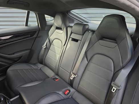 New 2026 Porsche Panamera GTS image 16