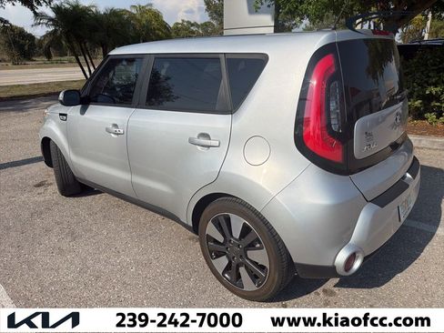 Used 2015 Kia Soul ! w/ Sun & Sound Package image 3