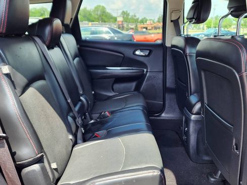Used 2019 Dodge Journey GT FWD image 19