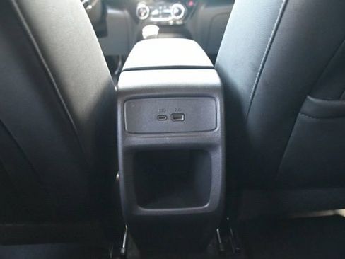 Used 2025 Chevrolet Trax RS w/ Driver Confidence Package FWD image 12