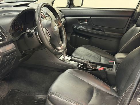 Used 2014 Subaru Crosstrek 2.0i Limited w/ Popular Package #2 image 24