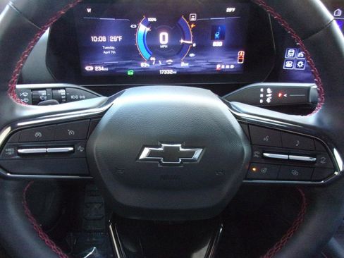 Used 2024 Chevrolet Blazer EV RS image 19