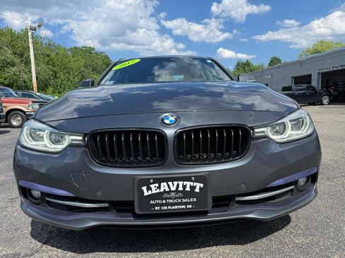 Used 2017 BMW 330i xDrive Sedan AWD/4WD image 3