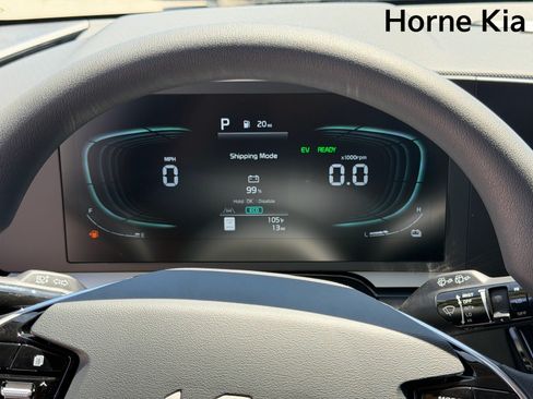 New 2026 Kia Niro LX FWD image 15
