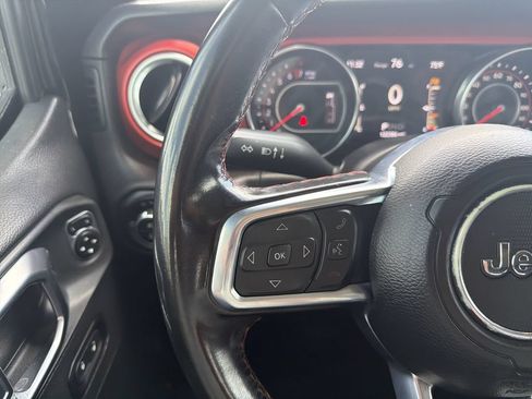 Used 2020 Jeep Gladiator Rubicon AWD/4WD image 30