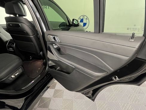 Certified 2025 BMW X7 xDrive40i w/ Executive Package AWD/4WD image 27