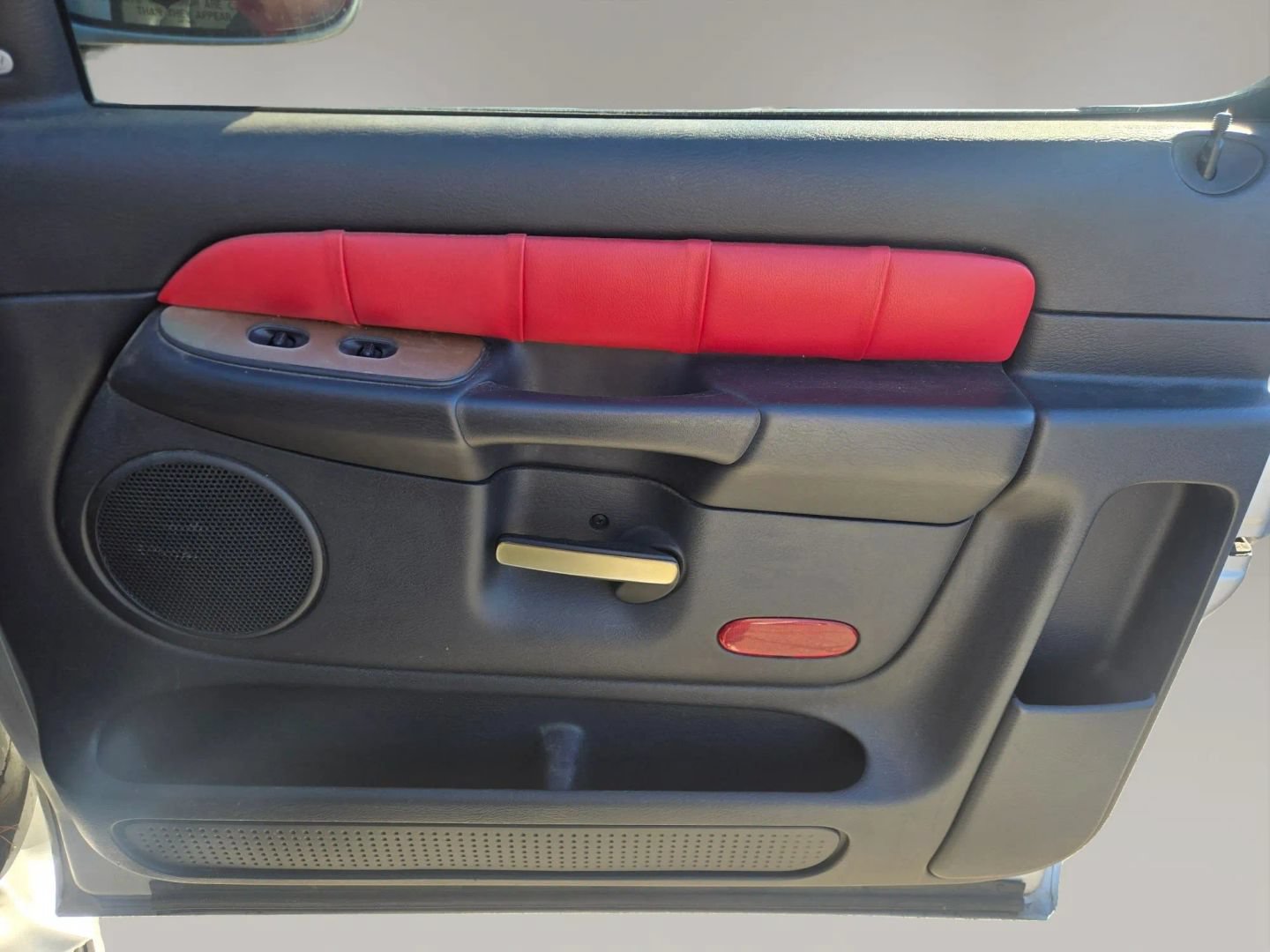 Used 2003 Dodge Ram 1500 Truck ST RWD image 12