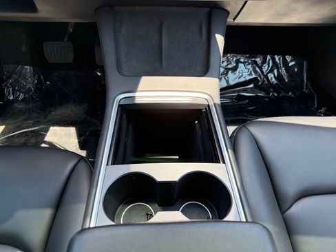 Used 2023 Tesla Model 3 Standard Range RWD image 15