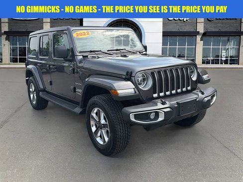 Used 2022 Jeep Wrangler Unlimited Sahara w/ LED Lighting Group AWD/4WD image 1