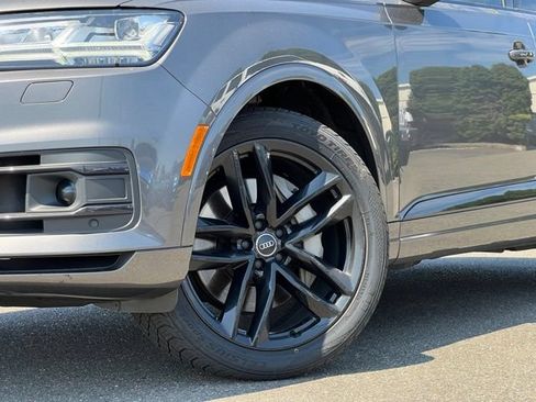 Used 2018 Audi Q7 3.0T Prestige w/ Prestige Package AWD/4WD image 2