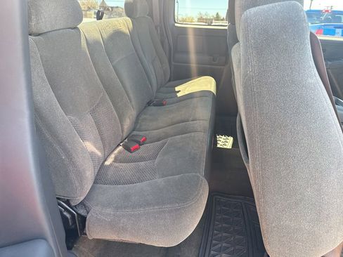 Used 2003 Chevrolet Silverado 1500 LS w/ Off-Road Package AWD/4WD image 29
