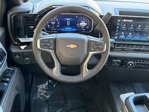 New 2026 Chevrolet Silverado 1500 LT w/ Safety Package image 15