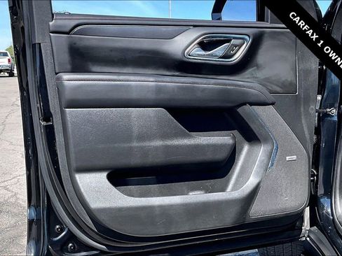 Used 2023 Chevrolet Suburban RST w/ Luxury Package AWD/4WD image 19