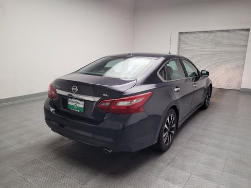 Used 2018 Nissan Altima 2.5 SL FWD image 9