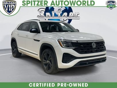 Used 2025 Volkswagen Atlas Cross Sport SEL R-Line