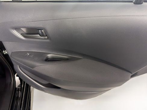 Used 2026 Toyota Corolla LE FWD image 27