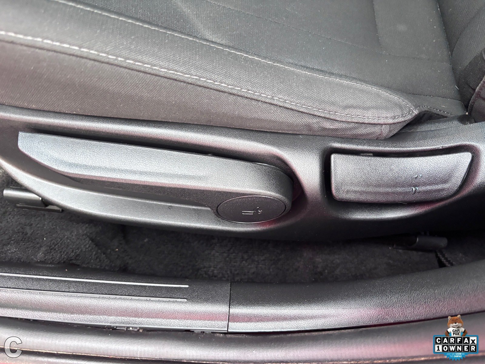 Used 2023 Hyundai Elantra SEL w/ Convenience Package FWD image 17