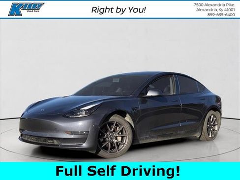 Used 2021 Tesla Model 3 Standard Range Plus image 1