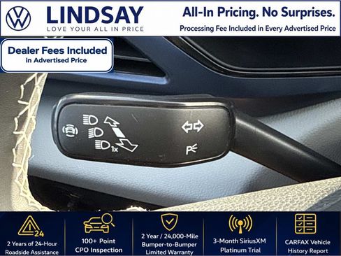 Used 2023 Volkswagen Taos SE w/ Panoramic Sunroof Package FWD image 24