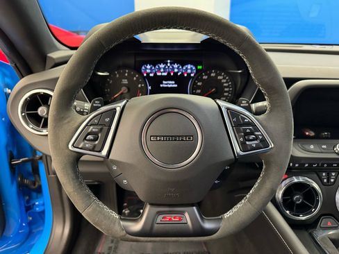 Used 2023 Chevrolet Camaro SS RWD image 17