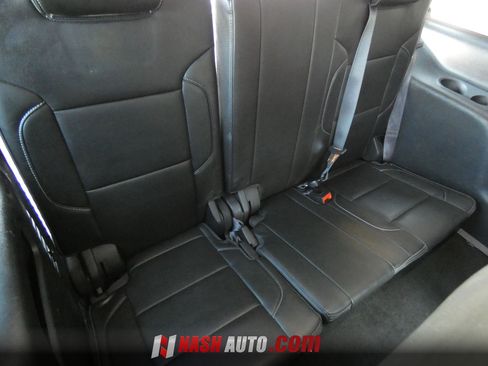 Used 2017 GMC Yukon Denali w/ Open Road Package RWD image 25