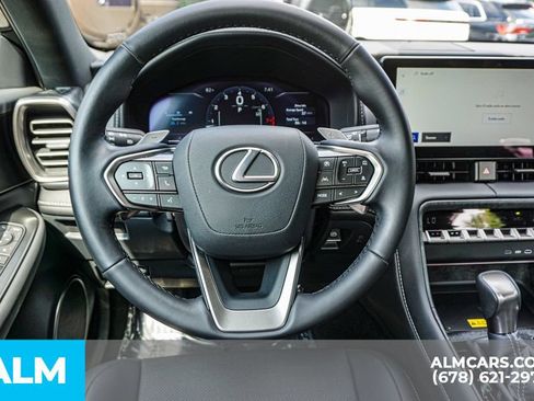 Used 2026 Lexus IS 350 F Sport RWD image 27