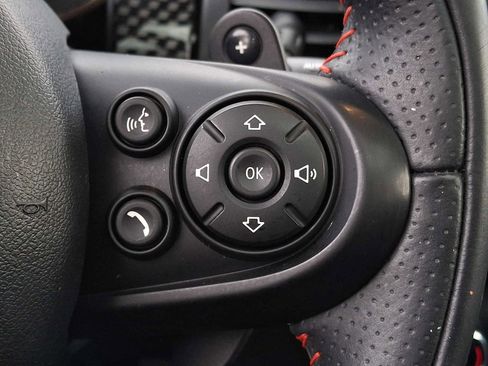 Used 2021 MINI Cooper S w/ 6.5" Touchscreen Package image 16