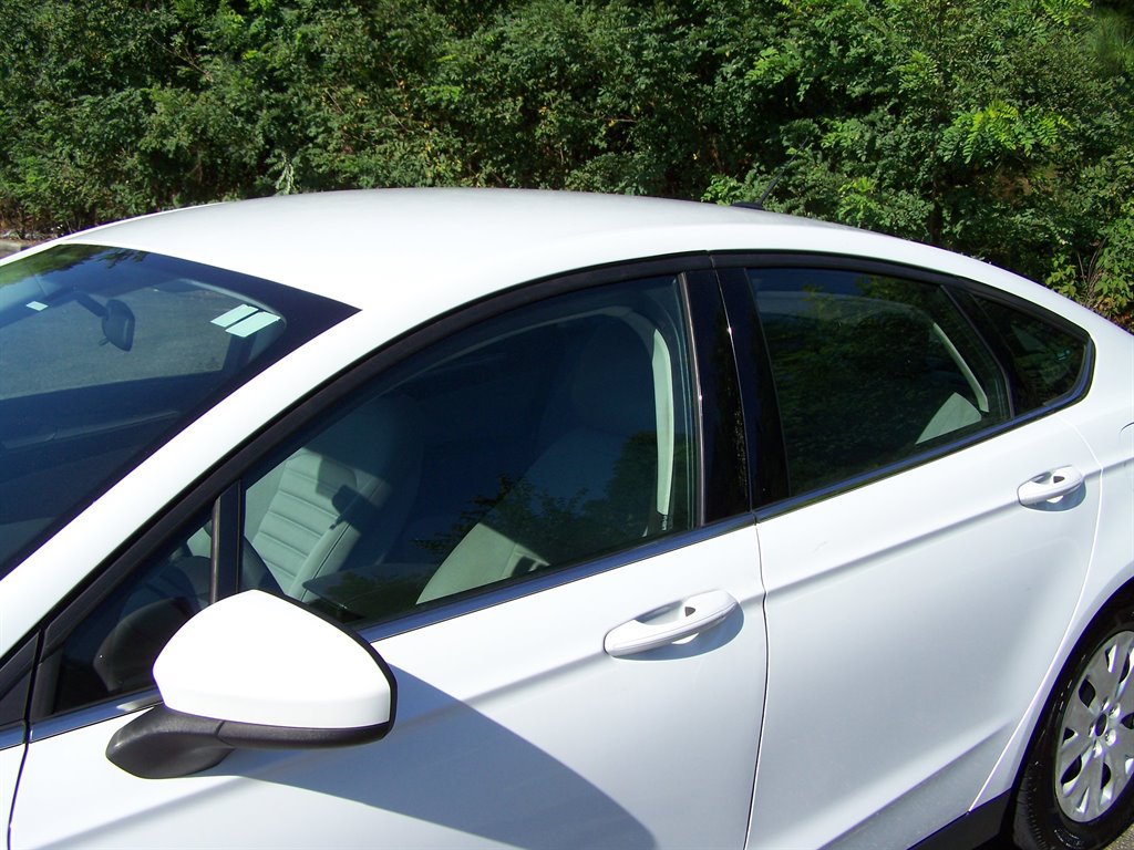 Used 2014 Ford Fusion S FWD image 14