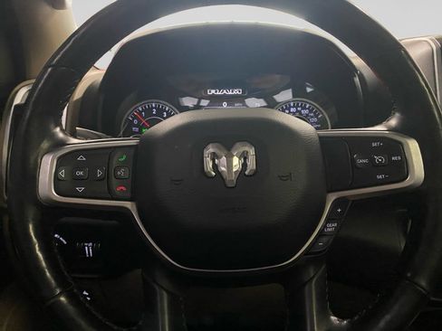 Used 2019 RAM 1500 Big Horn AWD/4WD image 12