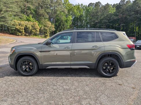 New 2026 Volkswagen Atlas Peak Edition AWD/4WD image 7