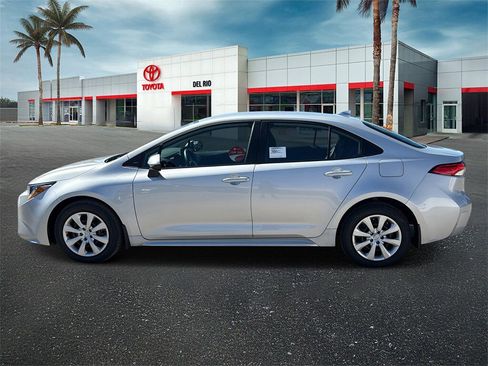 New 2026 Toyota Corolla LE image 5