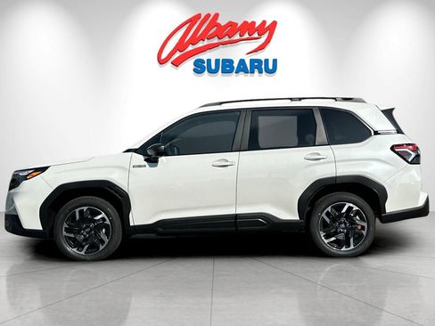 New 2026 Subaru Forester Touring AWD/4WD image 7