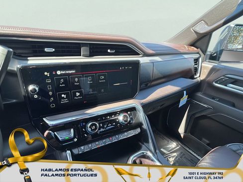 New 2026 GMC Sierra 2500 Denali w/ Denali Reserve Package image 18